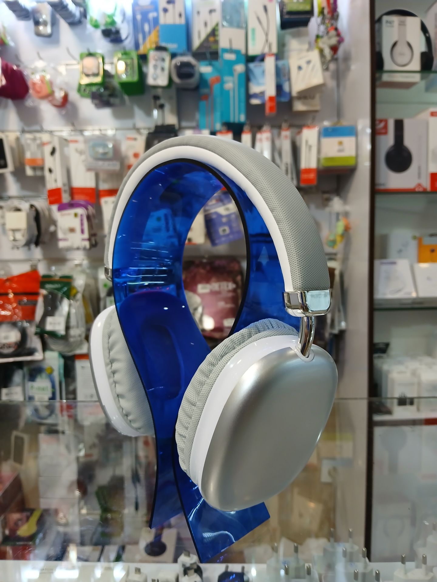 هدفون طرح اپل مدل ST-867 باتری تا 40 ساعت